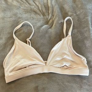 Victoria's secret Pink bra size M. Nude color. NWT